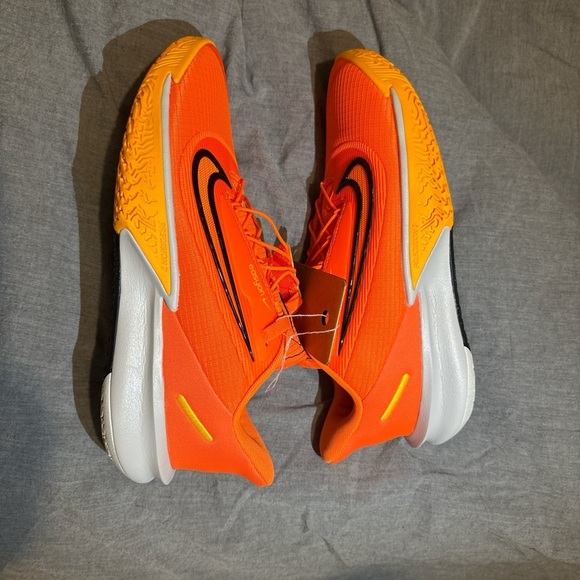 Nike Precision 7 EasyOn Total Orange Men Size 8- FN4322-800 - Picture 3 of 5